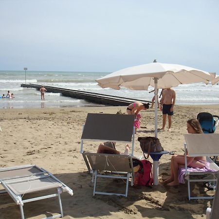 Hotel Marlisa Pier Lido di Jesolo Exterior photo